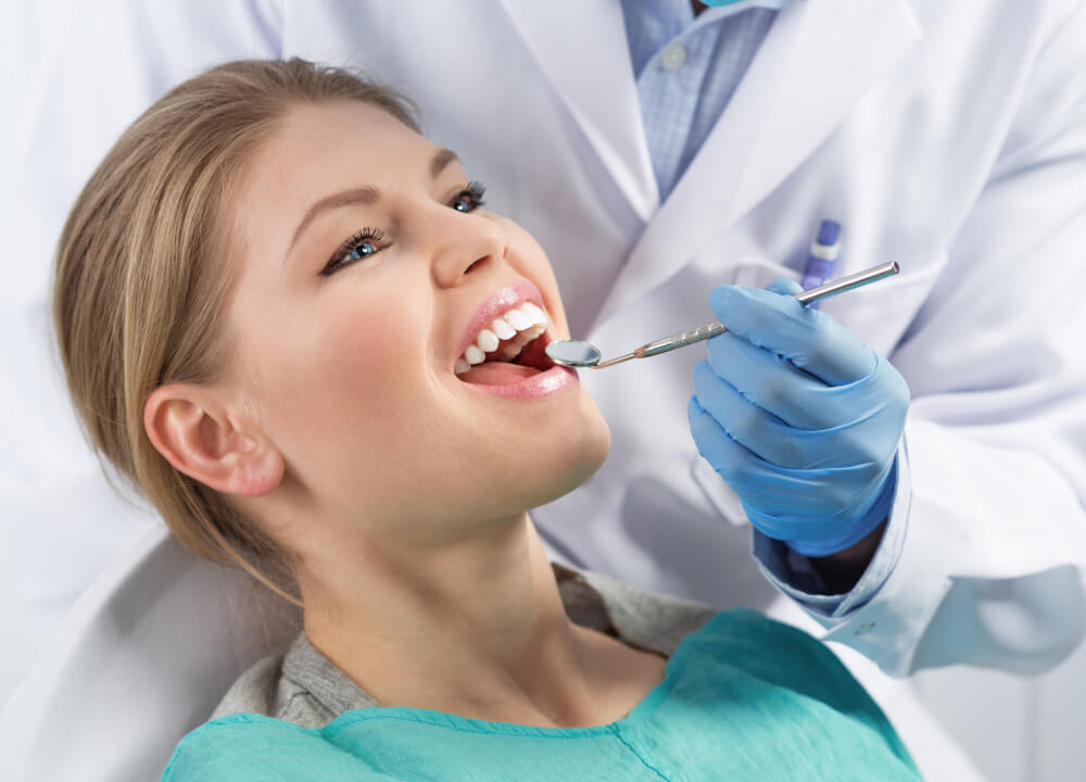 38462628_xl-Dental-care Dental-care