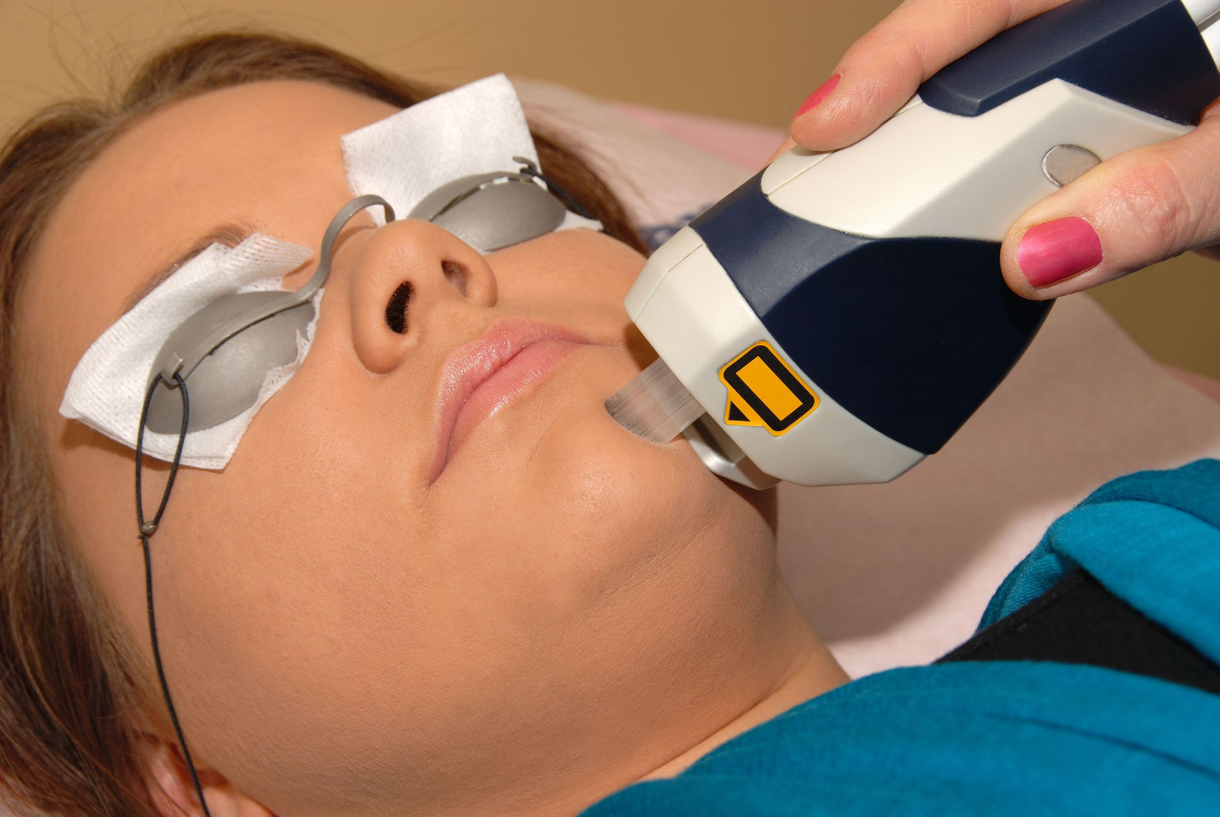 6446876_l-laser-therapy