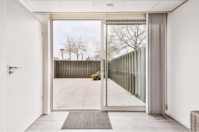 The Beauty, Functionality, and Durability of Glass Doors in Kennewick, WA: A Perfect Choice for Every Home and Business