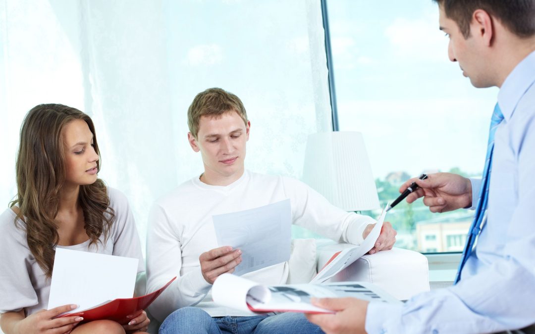 Why Choosing a Financial Consultant Milwaukee WI Makes Sense for Your Finances